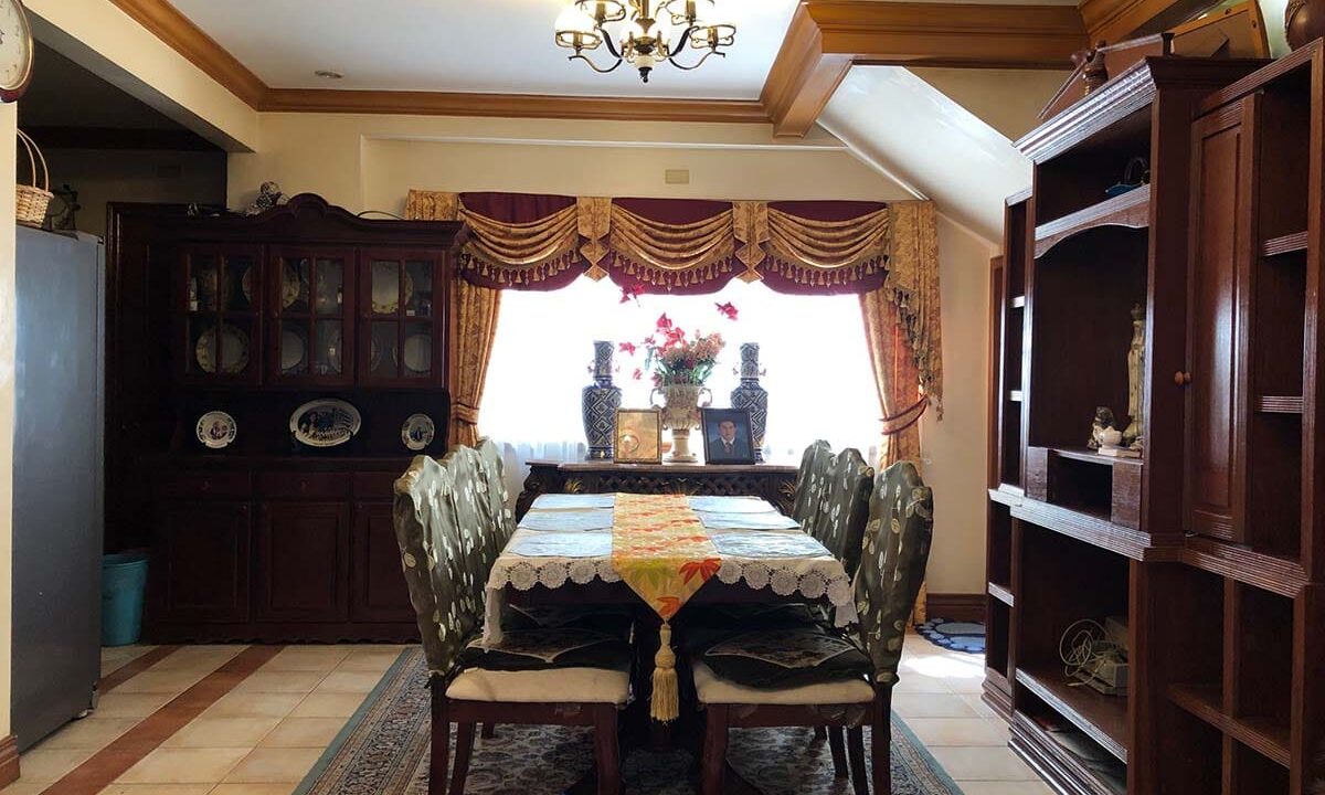 3-Bedrooms-Fully-Furnished-House-For-Sale-in-Paseo-San-Ramon-Banawa-Cebu-City-Dining-Area