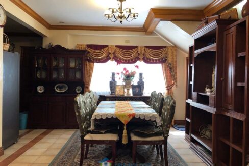 3-Bedrooms-Fully-Furnished-House-For-Sale-in-Paseo-San-Ramon-Banawa-Cebu-City-Dining-Area