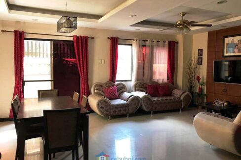 10-Rooms-Duplex-House-For-Sale-near-One-Pavilion-Place-in-Banawa-Cebu-City