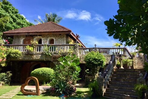 1908 SqM Resort with Antique Furniture For Sale in Argao Cebu (Baluarte)