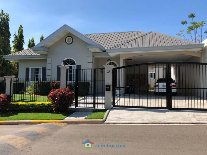 3 Bedrooms Elegant and Spacious House For Sale in Silver Hills Talamban Cebu City