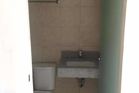 For-Assume-Studio-Unit-in-Sundance-Condominium-Banawa-Cebu-City-Toilet