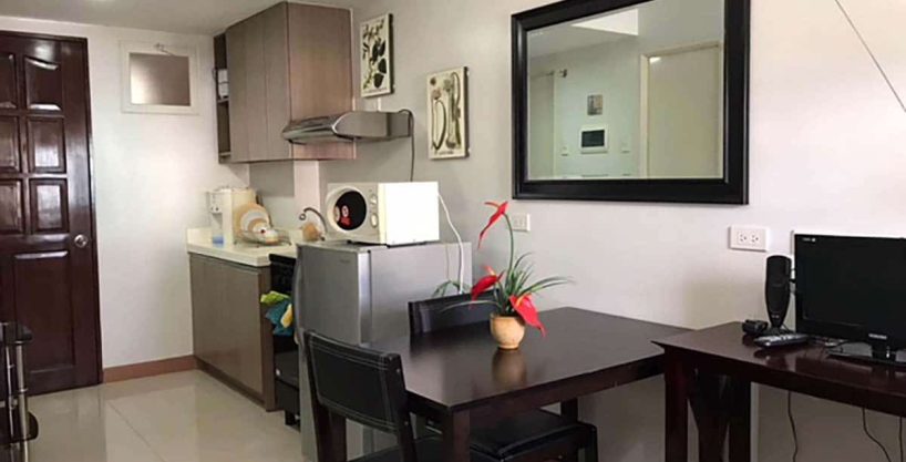 Fully Furnished Studio For Rent in La Guardia Flats 2, Salinas Drive, Lahug, Cebu City