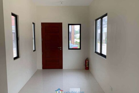 RFO-Corner-Townhouse-Unit-For-Sale-in-Woodway-Townhomes-Talisay-City-Cebu-1