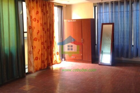 2-Story-House-For-Rent-in-Cebu-with-Swimming-Pool-02