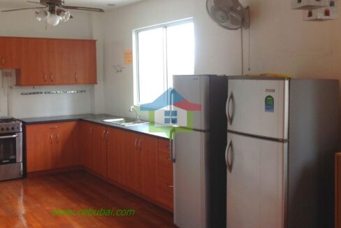 2-Story-House-For-Rent-in-Cebu-with-Swimming-Pool-Kitchen