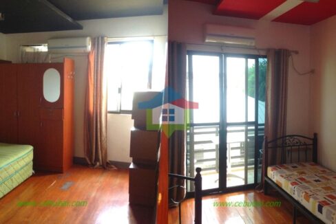2-Story-House-For-Rent-in-Cebu-with-Swimming-Pool-Rooms