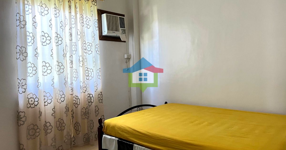 Bungalow-House-For-Sale-nearby-Mactan-White-Beaches-Bed2
