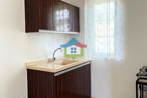 Bungalow-House-For-Sale-nearby-Mactan-White-Beaches-Kitchen-Area