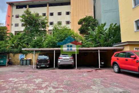 Operational-Hotel-For-Sale-in-Cebu-City-Frankfurter-Deluxe-Car-Park