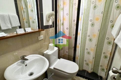 Operational-Hotel-For-Sale-in-Cebu-City-Frankfurter-Deluxe-Toilet