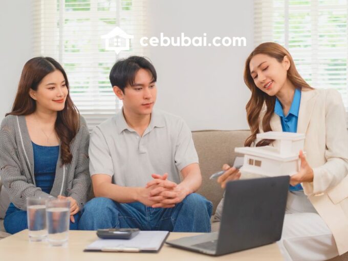 Selling a house in Cebu with a licensed real estate broker explaining standard broker commission fees in the Philippines