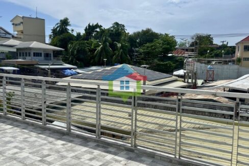 Mixed-Use-Property-for-Sale-in-Banawa-Cebu-City-897-sqm-Roof-Deck-View