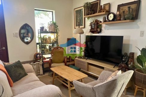 Assume-House-and-Lot-in-Tisa-Cebu-City-Living-Area